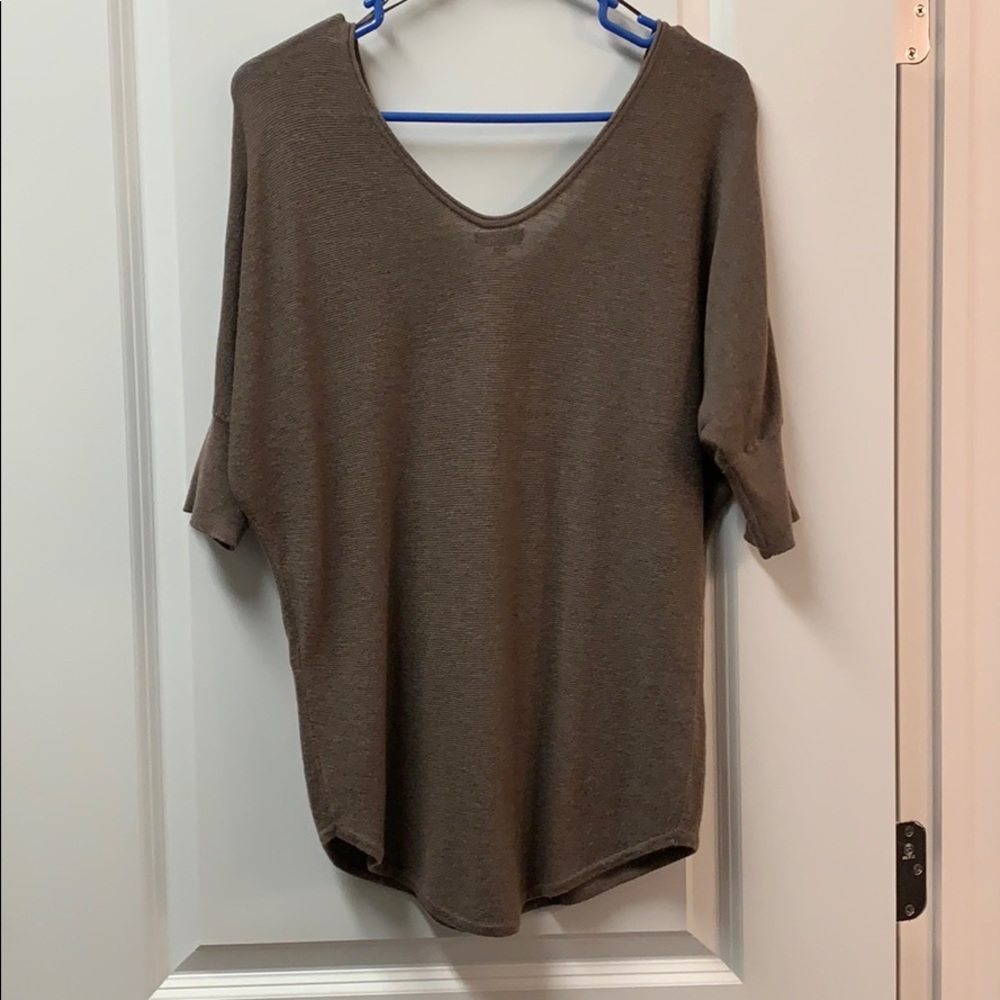 Express lightweight sweater - Picture 2 of 2
